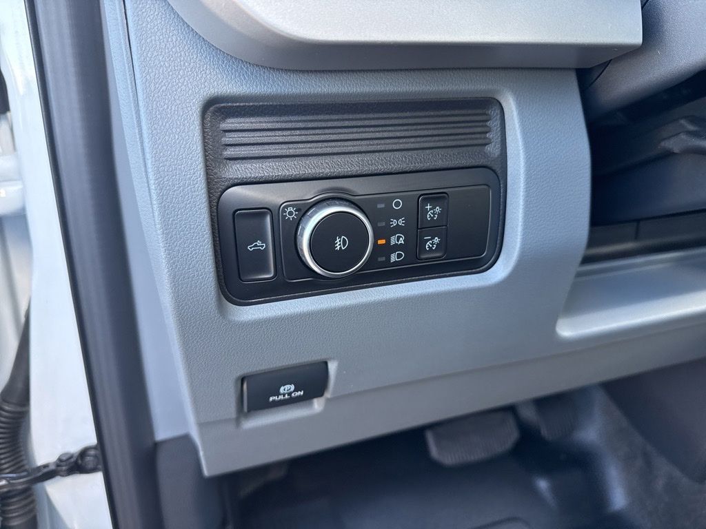 New 2026 White Ford XL image 11