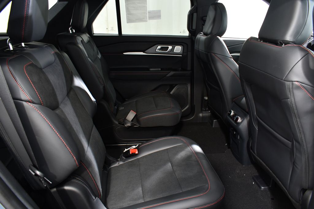 New 2026 Blue Ford ST image 18