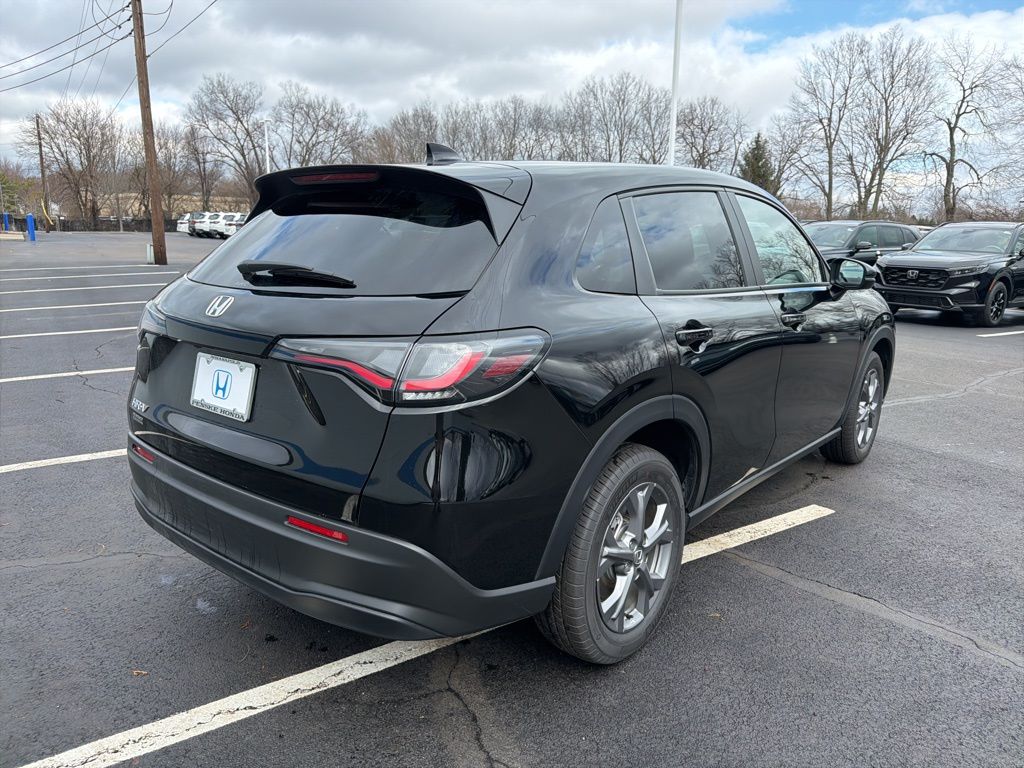 Thumbnail: 2026 Honda HR-V - 5