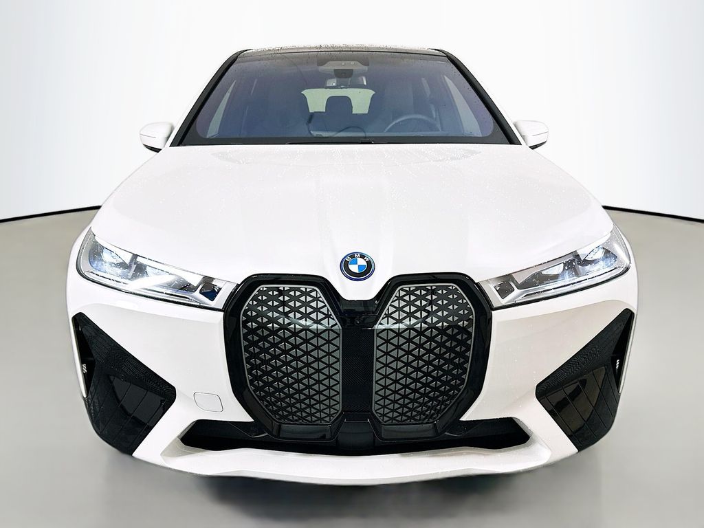 Thumbnail: 2025 BMW iX - 2