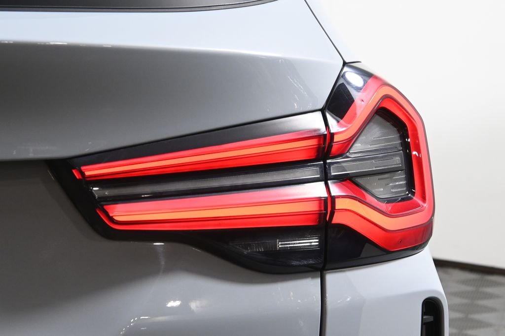 Thumbnail: 2024 BMW X3 - 13