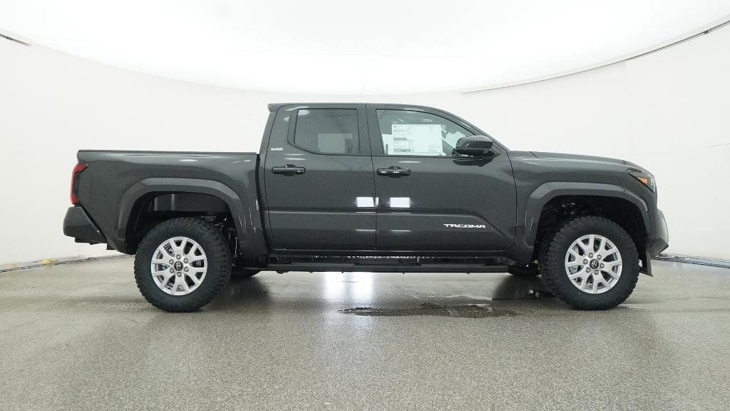 Thumbnail: 2025 Toyota Tacoma - 12