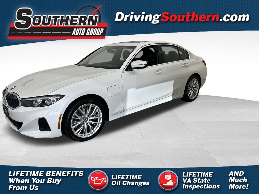 2024 BMW 3 Series 330e Hybrid Plug-in xDrive AWD