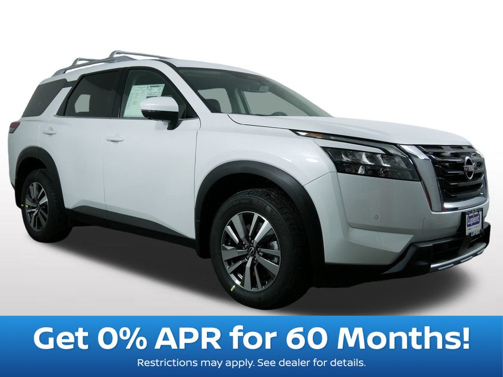 2025 Nissan Pathfinder SL 4WD