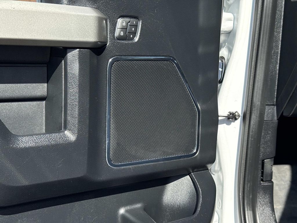 Used 2019 Ford F-150 Lariat 4D SuperCrew