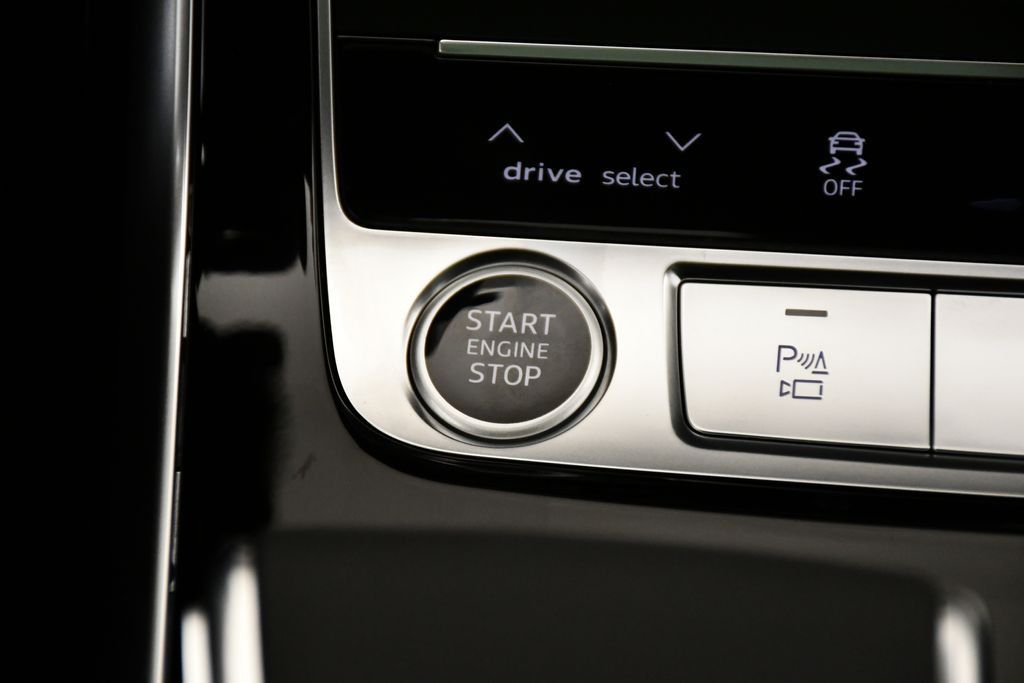 Thumbnail: 2025 Audi Q7 - 29