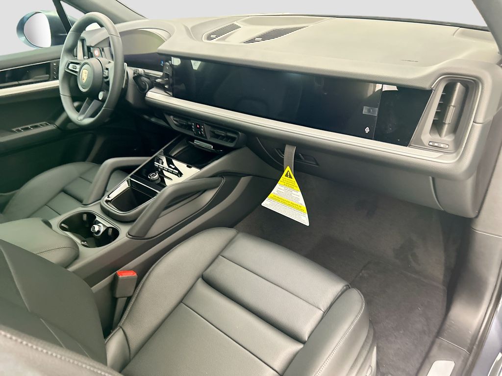 Thumbnail: 2026 Porsche Cayenne - 19