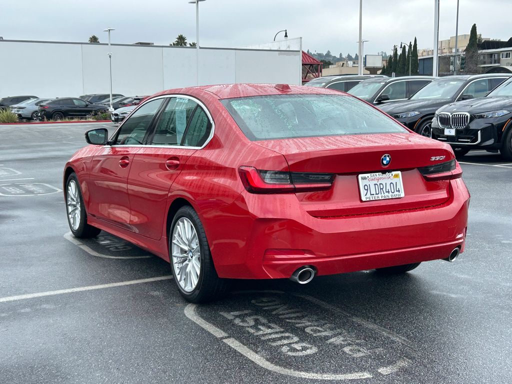 2024 BMW 3 Series 330i 3