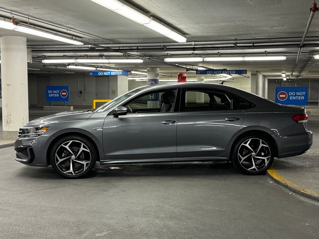 2020 Volkswagen Passat 2.0T R-Line 31