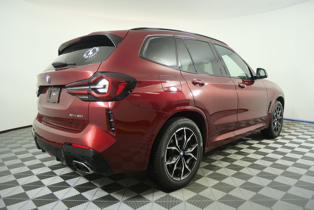 Thumbnail: 2023 BMW X3 - 3