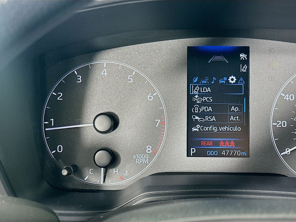 Thumbnail: 2024 Toyota Corolla - 12