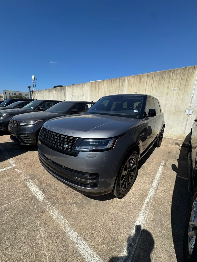 2023 Land Rover Range Rover P400 SE AWD