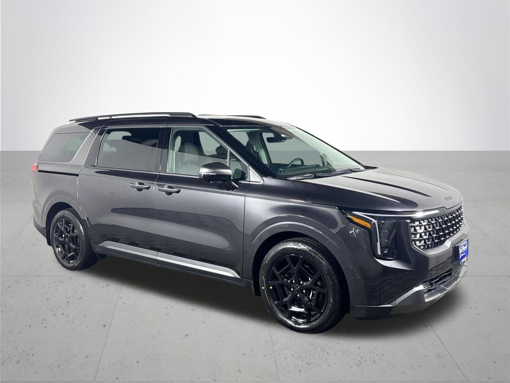 2026 Kia Carnival SX photo 4