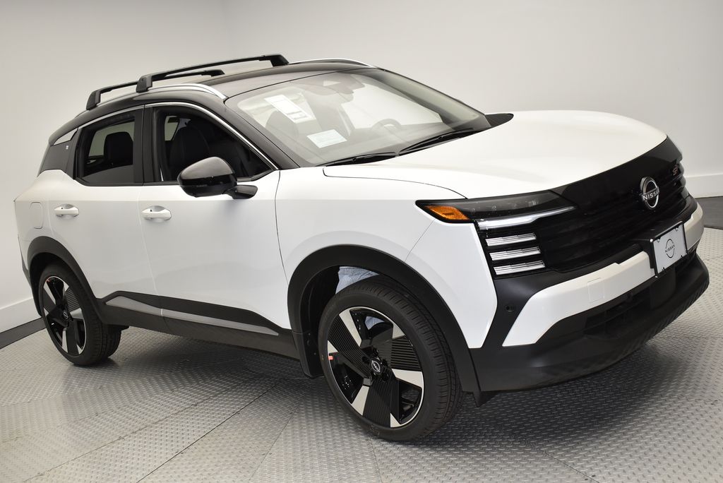 Thumbnail: 2026 Nissan Kicks - 3