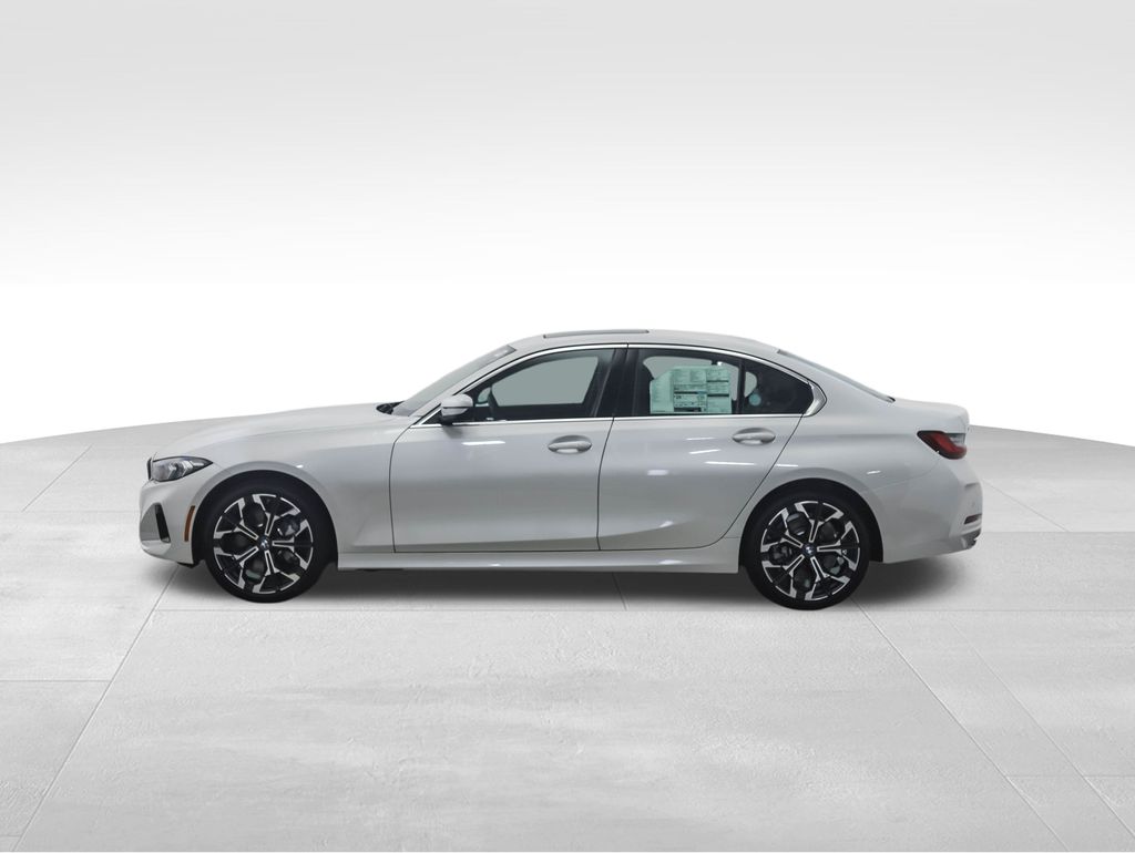 Thumbnail: 2025 BMW 3 Series - 2