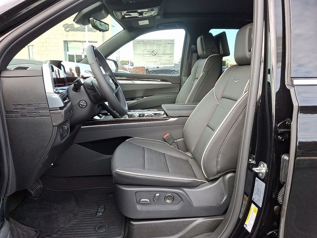 Thumbnail: 2025 Cadillac Escalade - 6