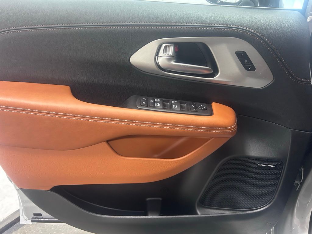 new 2026 Chrysler Pacifica car, priced at $55,875