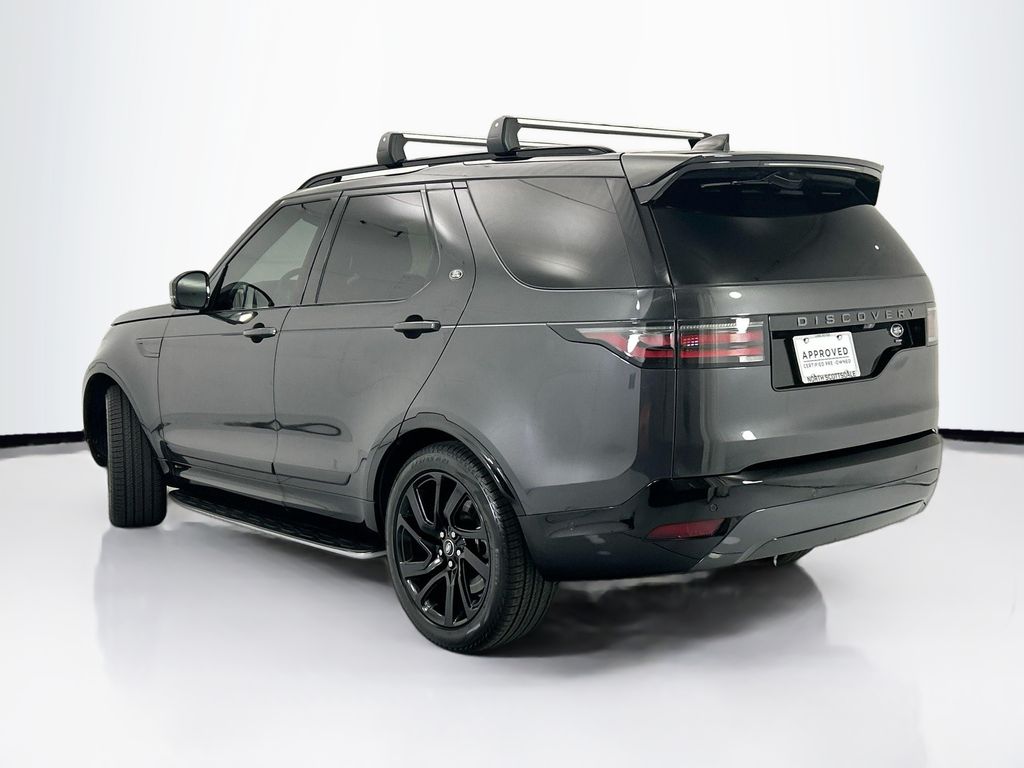 Thumbnail: 2022 Land Rover Discovery - 7