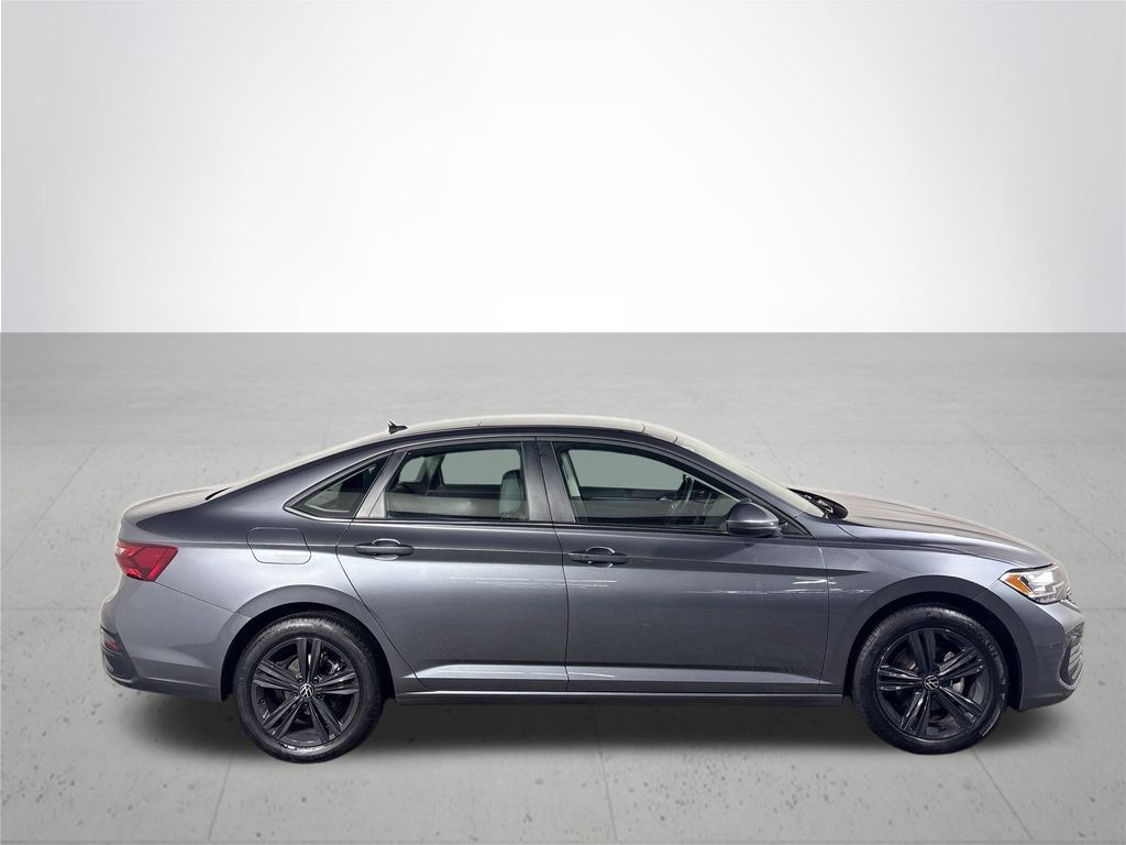 2022 Volkswagen Jetta 1.5T SE