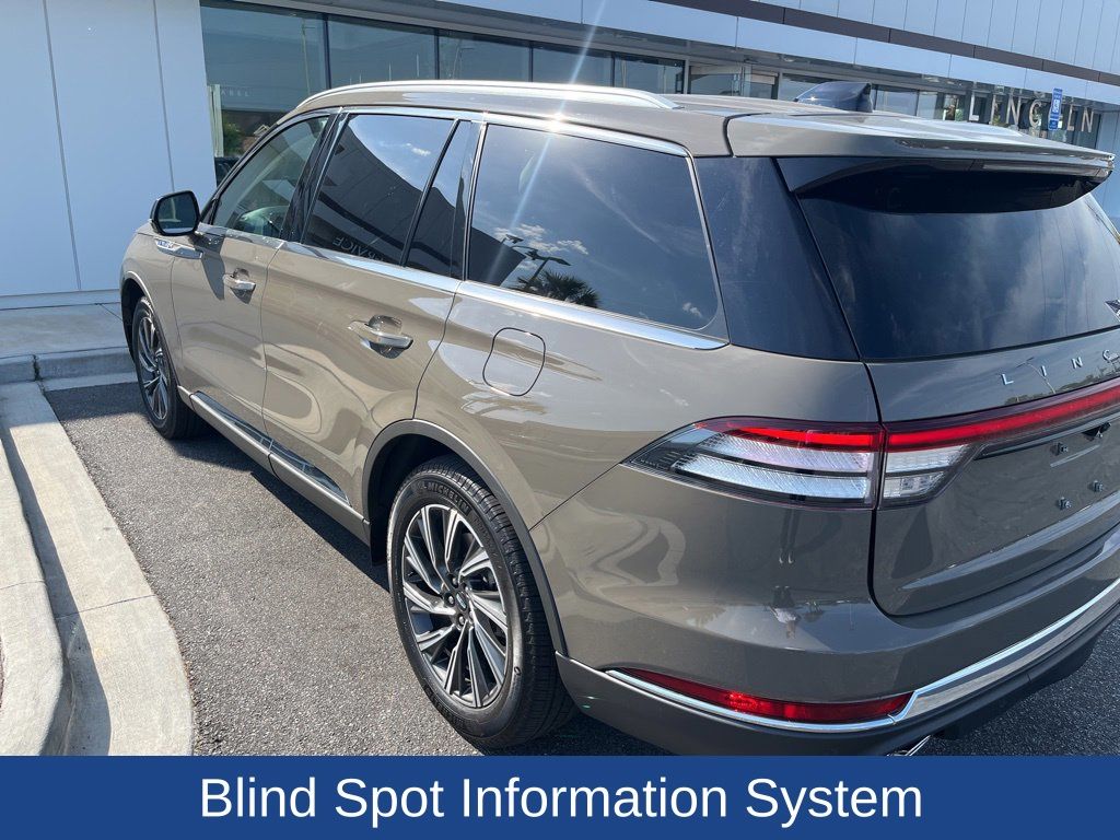 2025 Lincoln Aviator Premiere