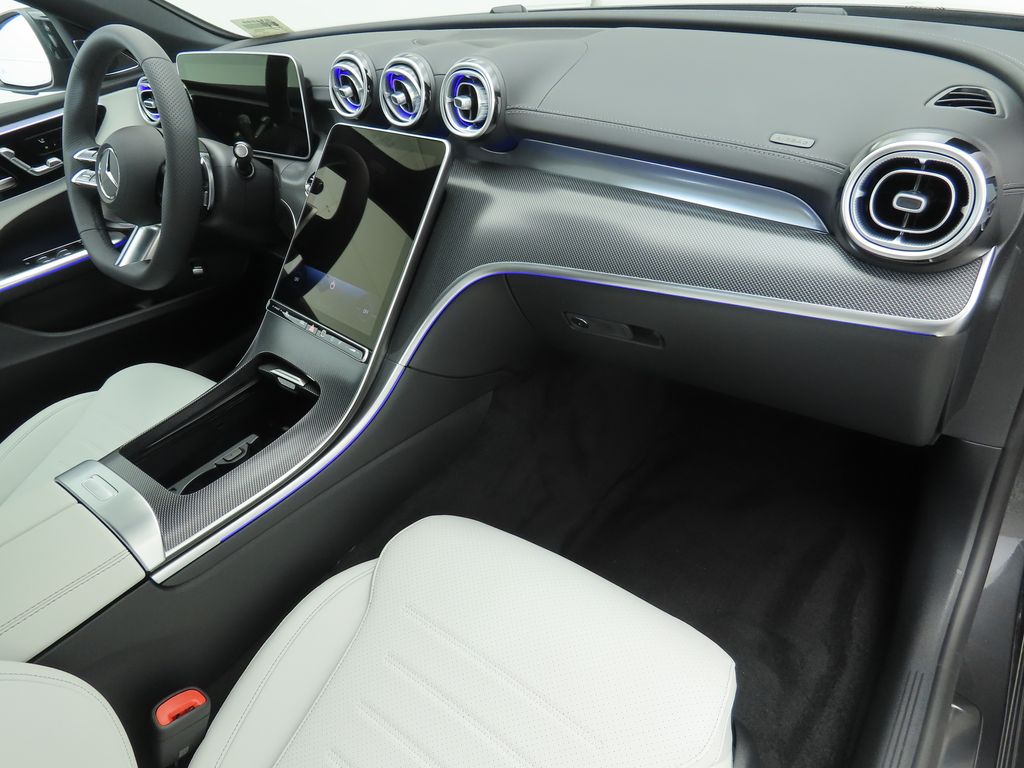 Thumbnail: 2025 Mercedes-Benz C-Class - 17