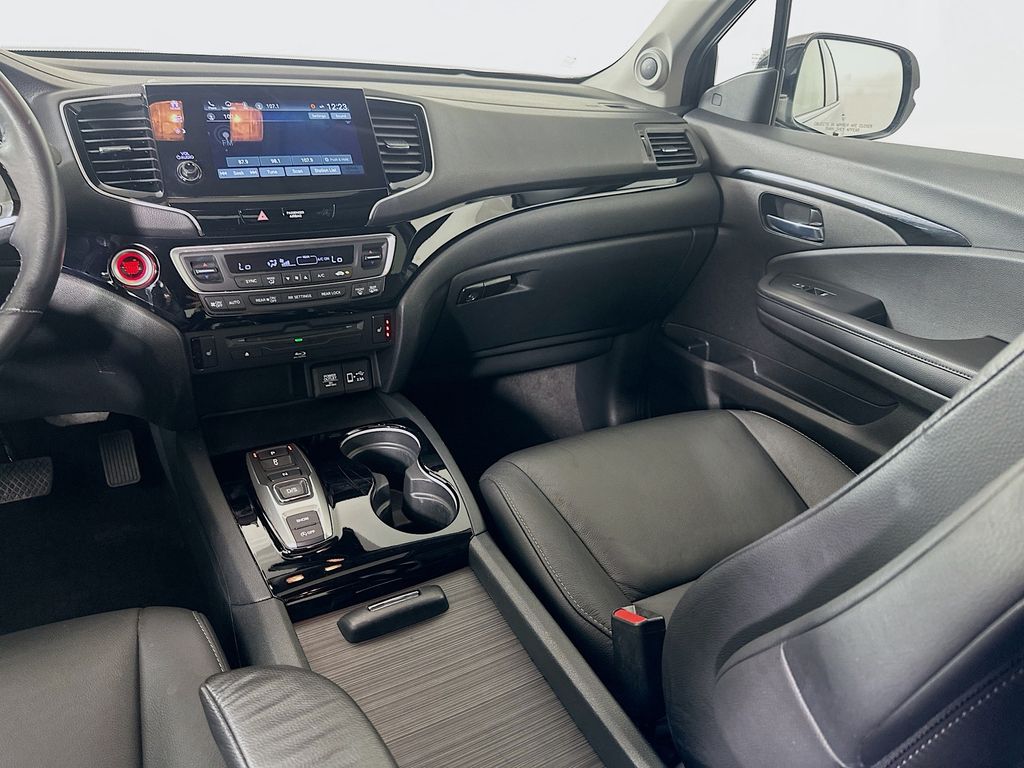 Thumbnail: 2022 Honda Pilot - 23