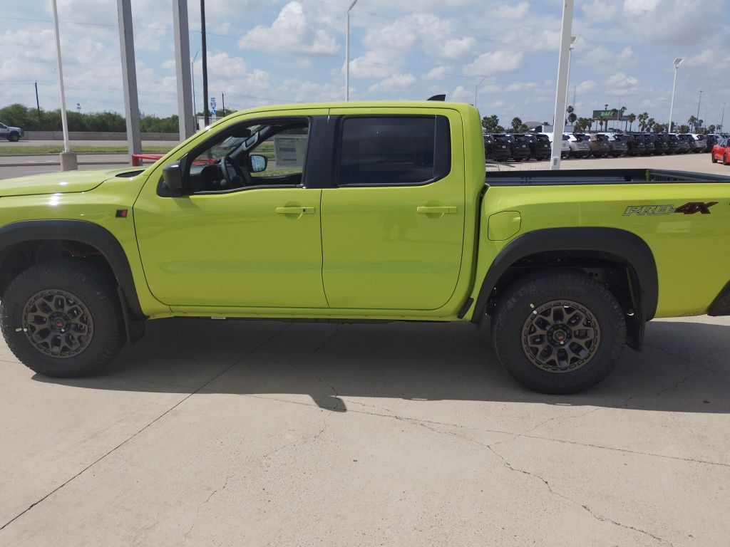 New 2026  Nissan PRO-4X w/R Package image 4