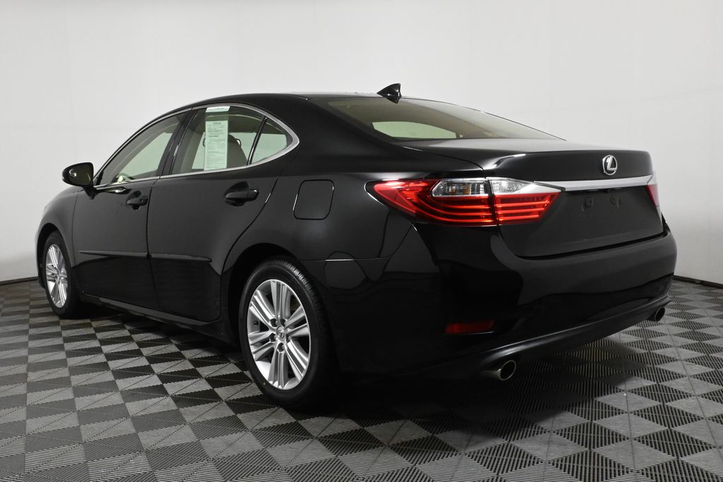 2015 Lexus ES 350 5