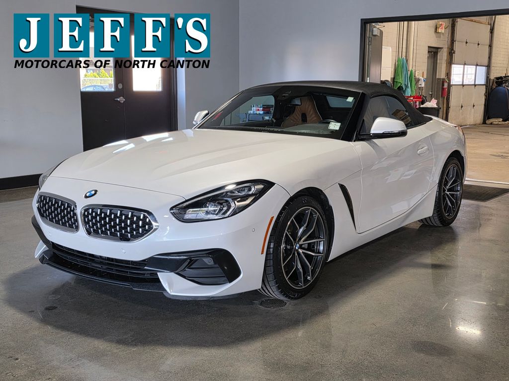 Mineral White Metallic 2019 BMW Z4 Convertible Rear-Wheel Drive 8-Speed Automatic