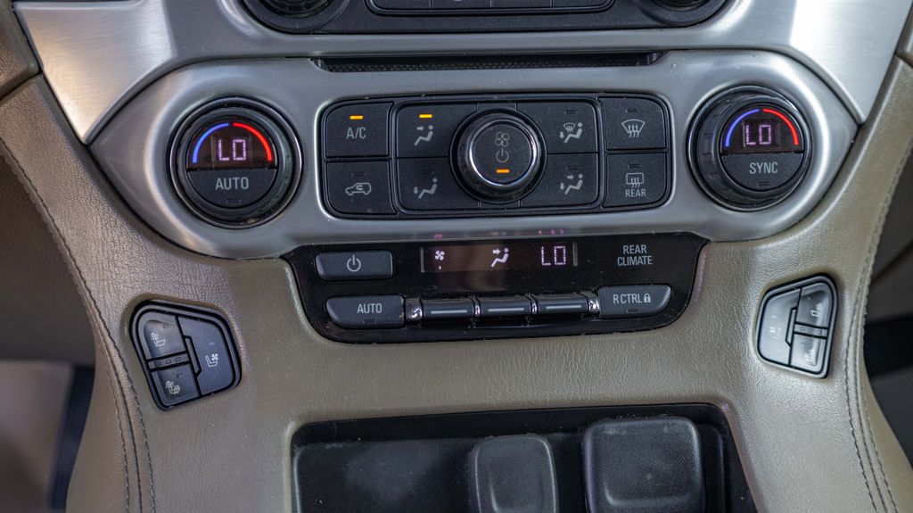 Used 2018 GMC Yukon XL SLT 4D Sport Utility