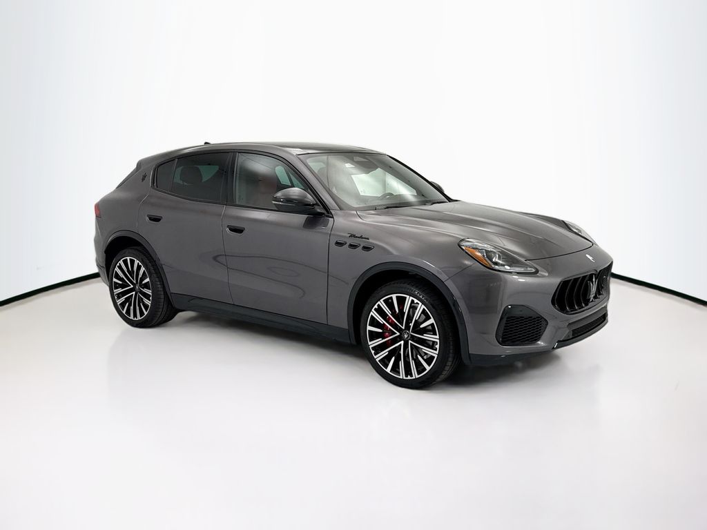 Used 2025 Grigio Lava Metallic Maserati Modena image 3