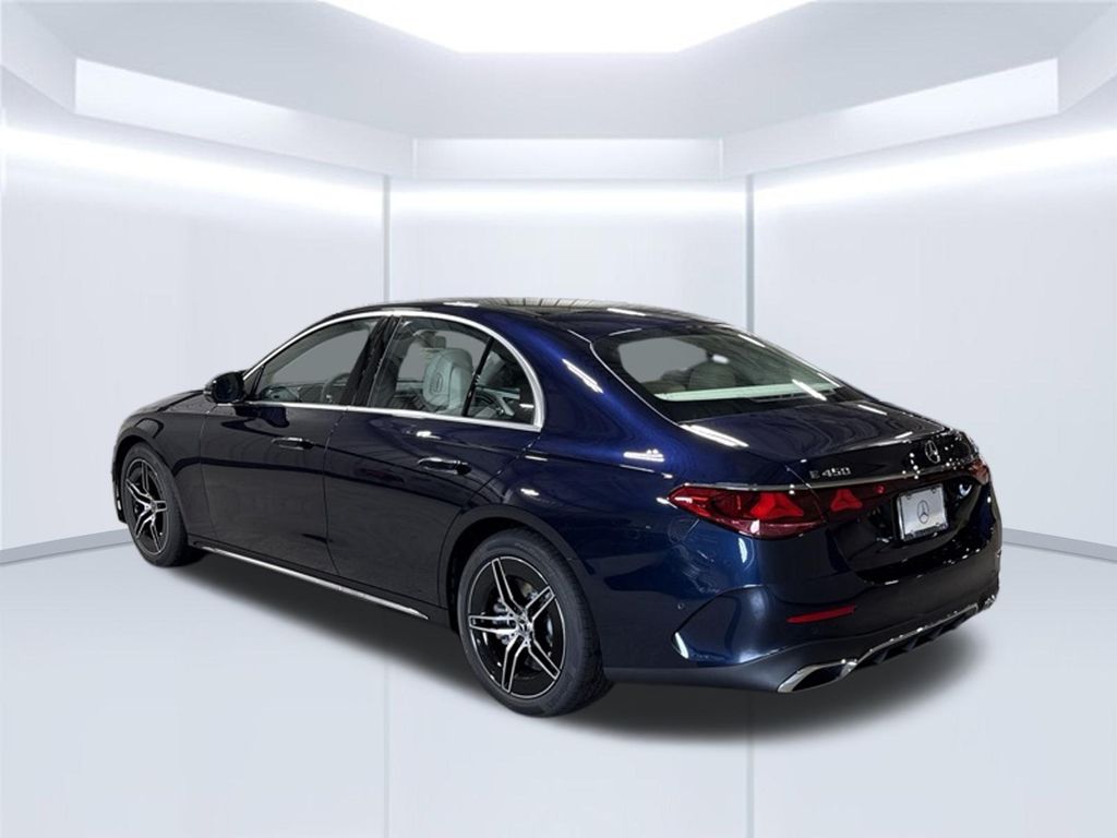 Thumbnail: 2027 Mercedes-Benz E-Class - 3