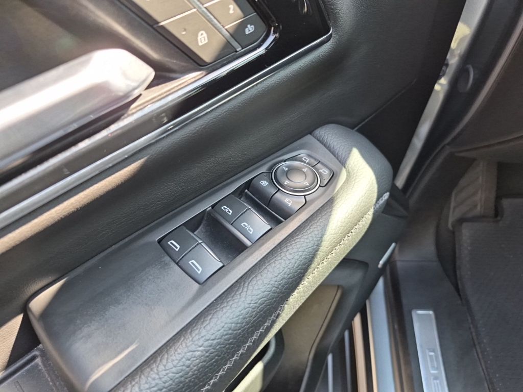 Used Car 2025 Gmc Yukon Xl  Denali For Sale Under $70,000 In Austin, Texas