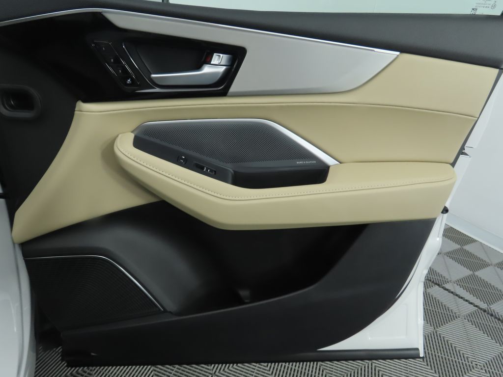 Thumbnail: 2026 Acura MDX - 27