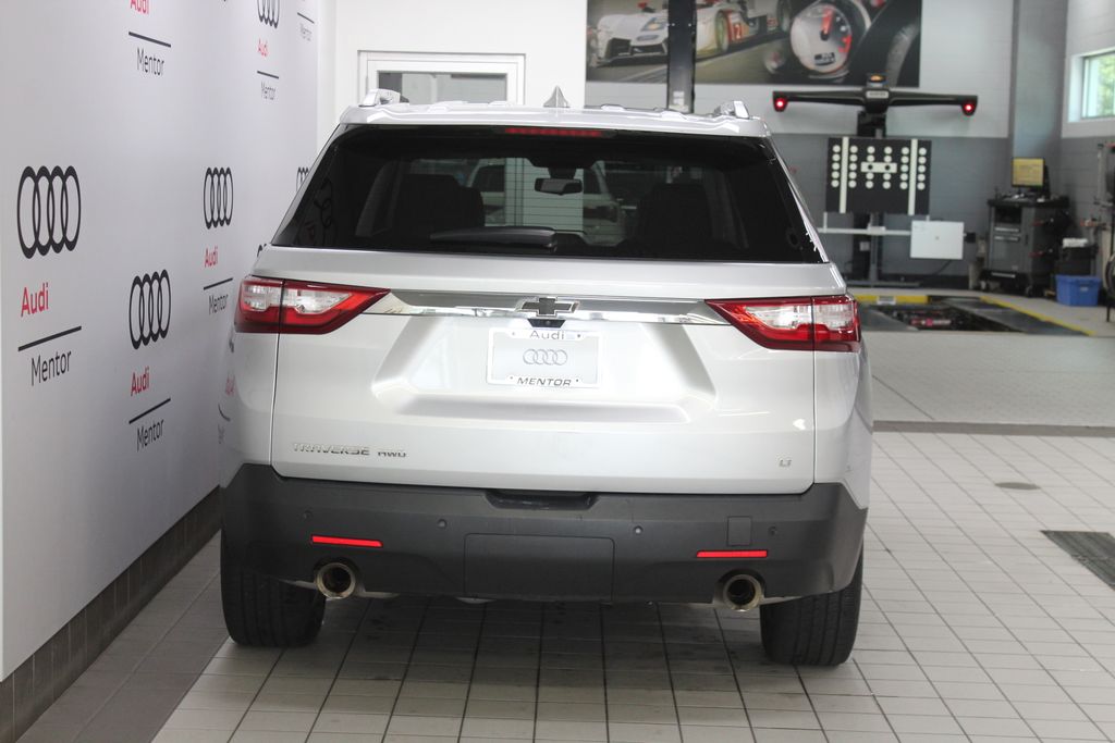 Thumbnail: 2018 Chevrolet Traverse - 5