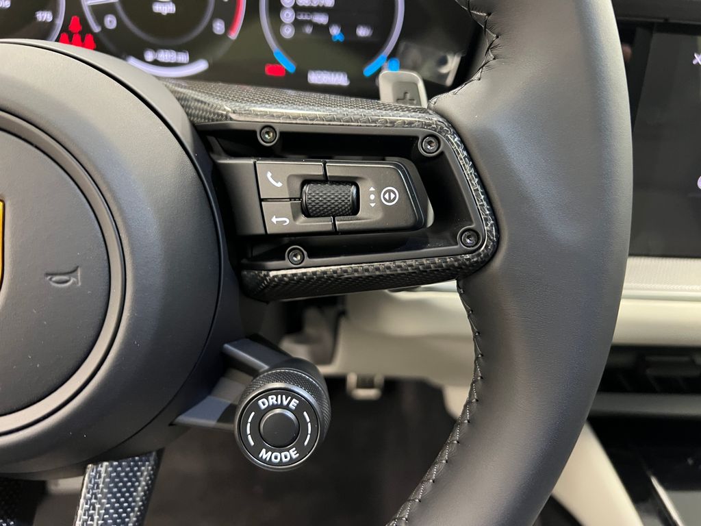 Thumbnail: 2026 Porsche  - 21