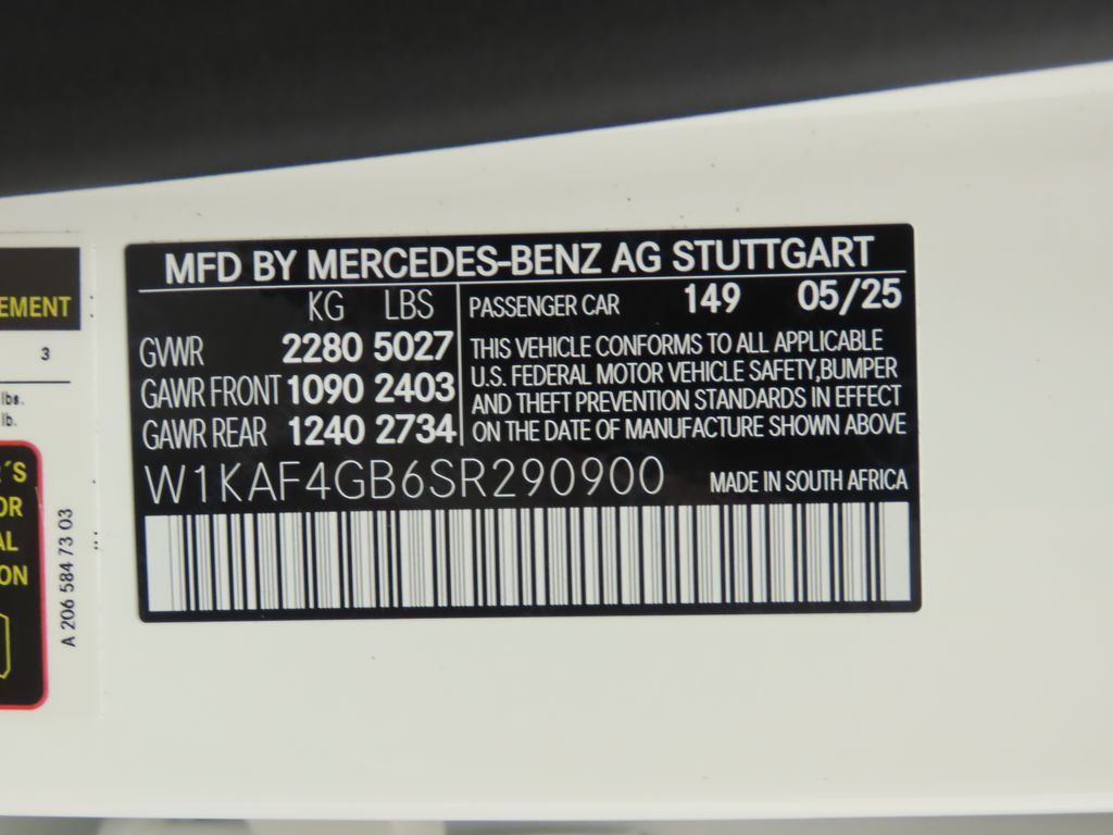 Thumbnail: 2025 Mercedes-Benz C-Class - 32