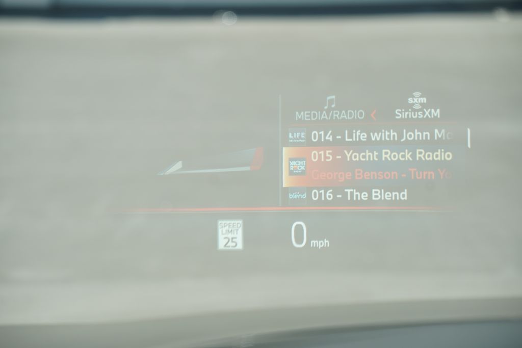 Thumbnail: 2026 BMW 7 Series - 9