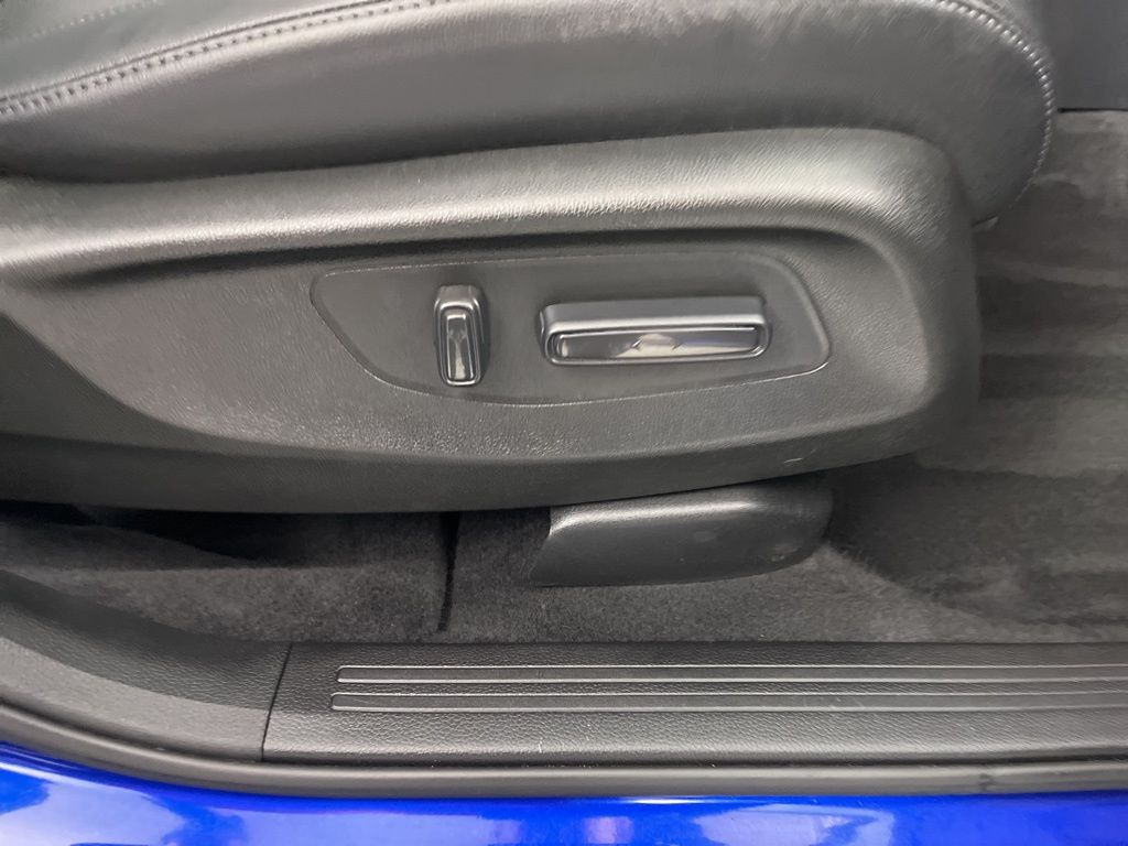 Thumbnail: 2023 Honda CR-V - 9