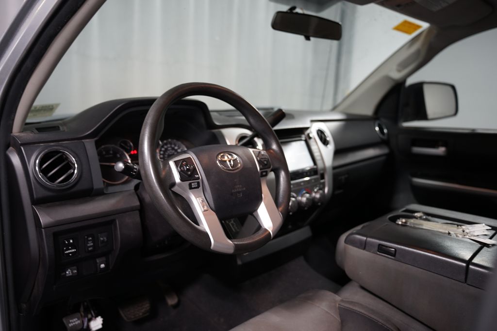 2015 Toyota Tundra SR5 7