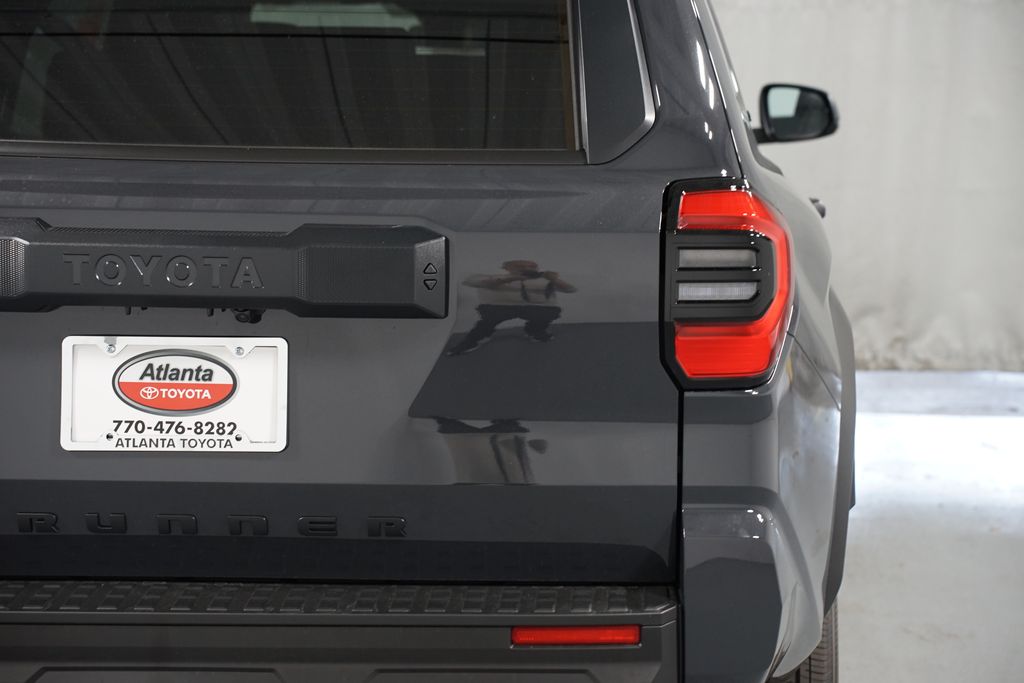 Thumbnail: 2025 Toyota 4Runner - 10