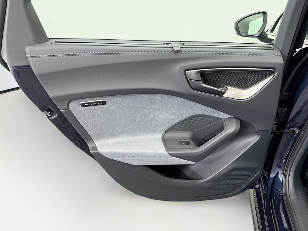 Thumbnail: 2025 Audi S5 - 26