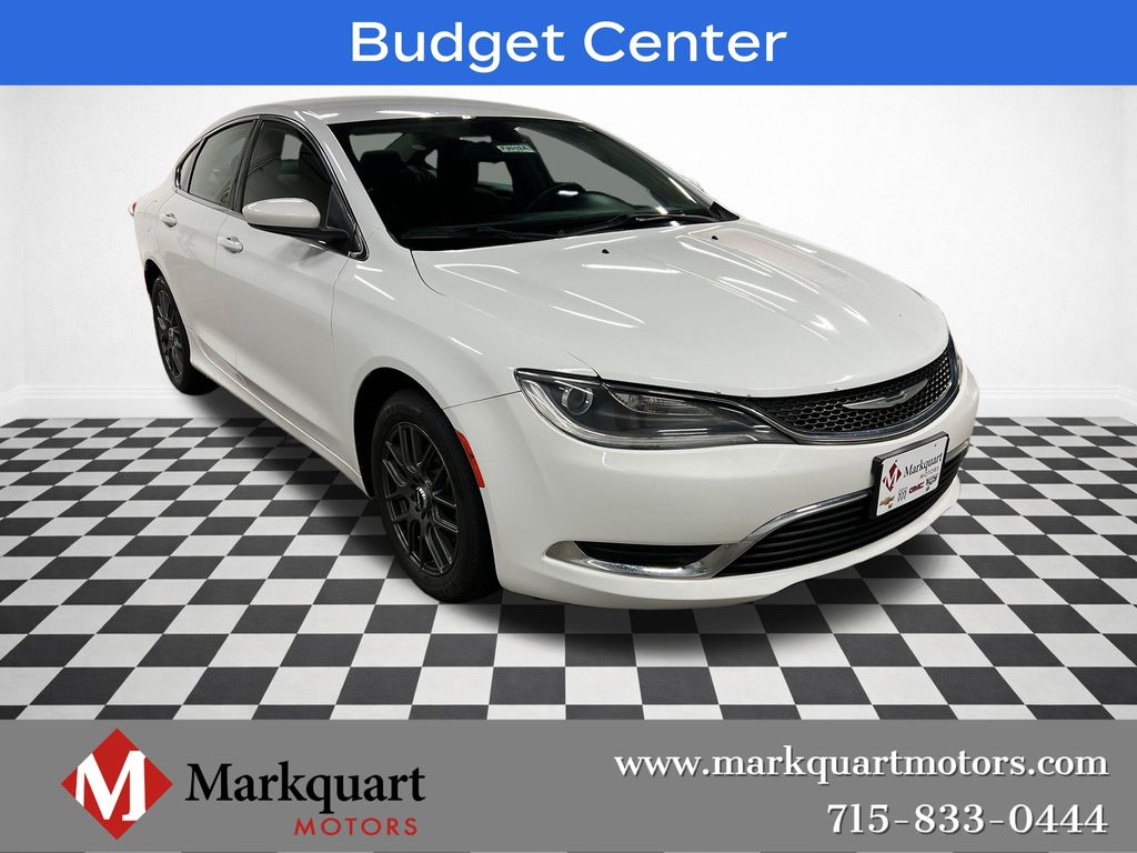2015 Chrysler 200 Limited Sedan FWD