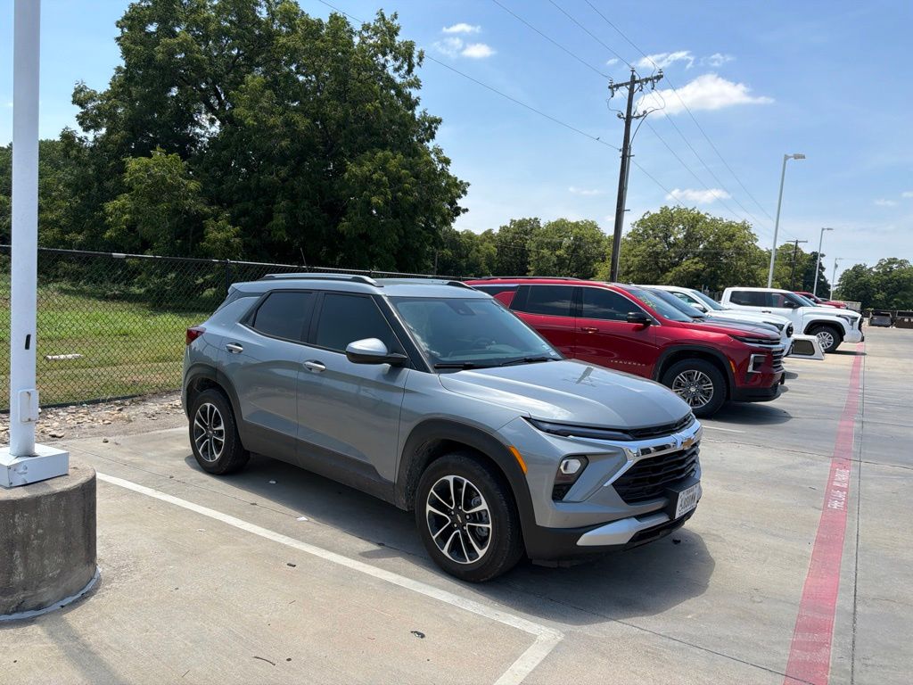 Sterling Gray Metallic 2026 Chevrolet Trailblazer SUV / Crossover Front-Wheel Drive Continuously Variable Transmission