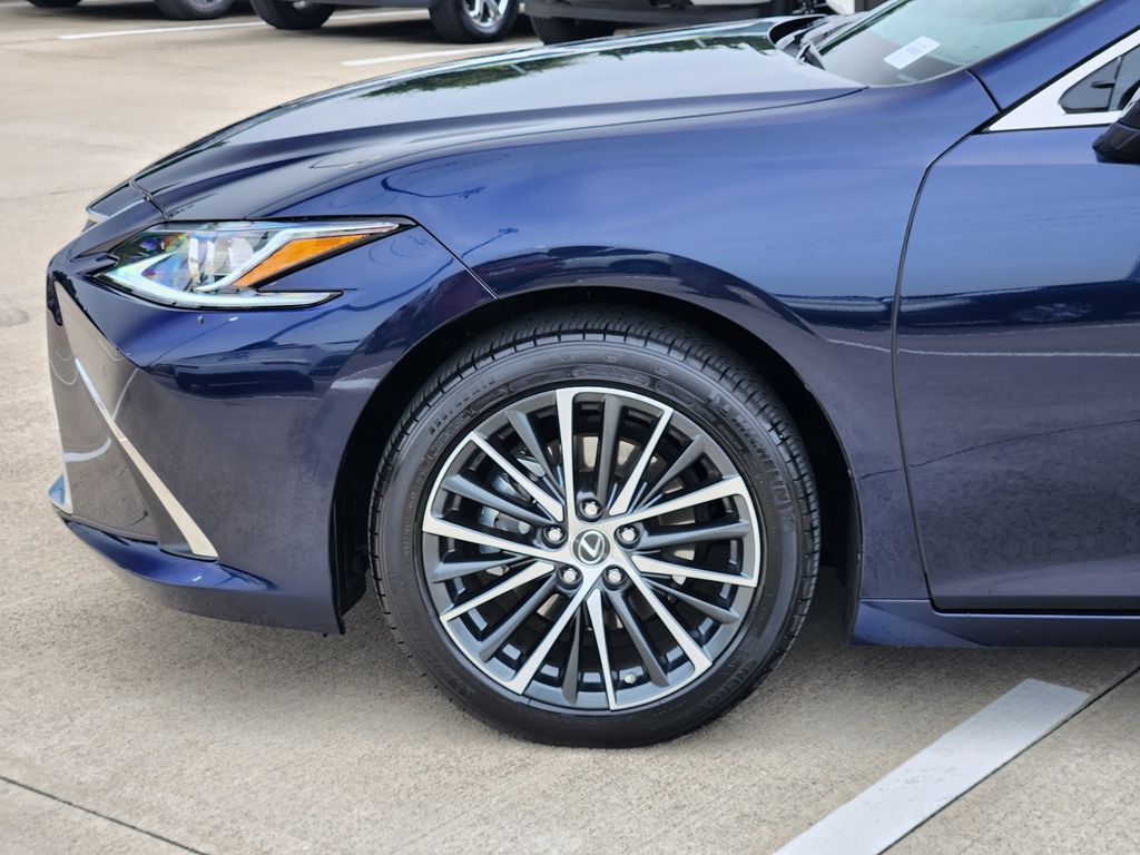 2025 Lexus ES 350  at Westside Lexus