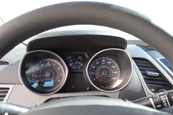 Used Car 2016 Hyundai Elantra  Se For Sale Under $10,000 In Georgetown, Texas