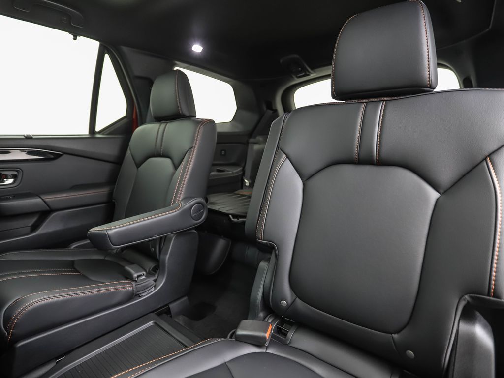 Thumbnail: 2025 Honda Pilot - 22