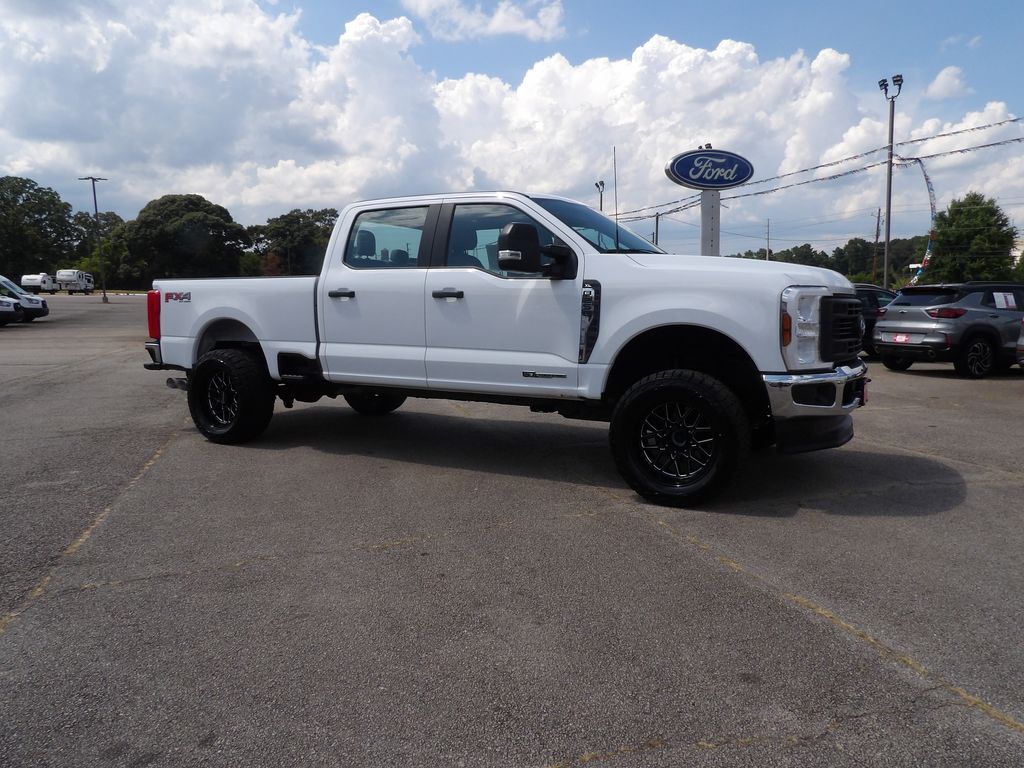  2024 Ford F-250 Super Duty XL Crew Cab 4WD   