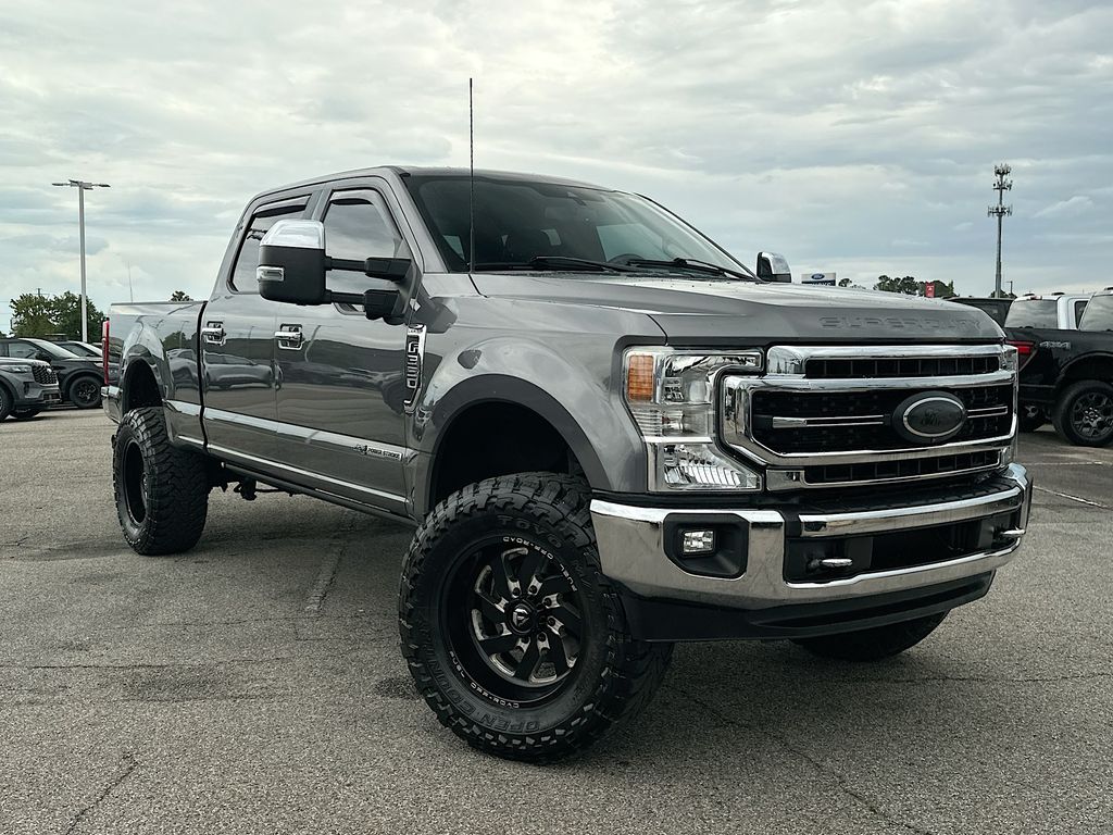 2022 Ford F-350SD Lariat