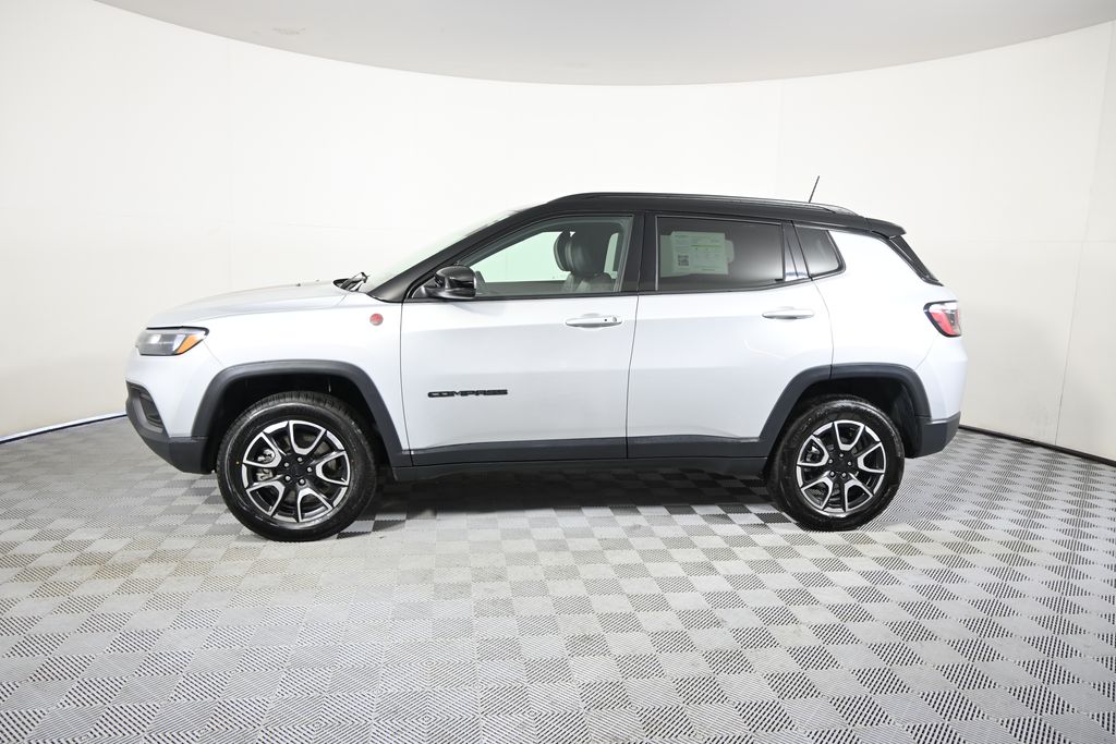 Used 2024 Jeep Compass Trailhawk with VIN 3C4NJDDN7RT145097 for sale in Forest Lake, Minnesota